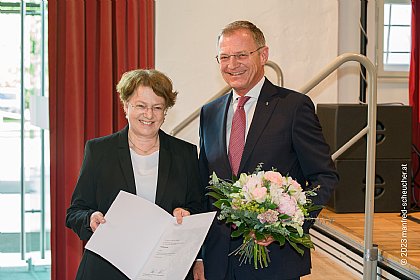 Überreichung des Professorinnen-Titels